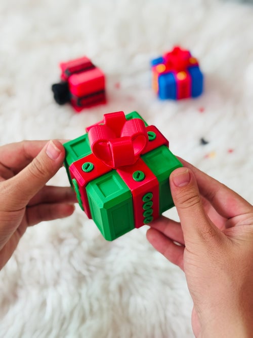 🎁 The Prank Box – Middle Finger in a Box🖕